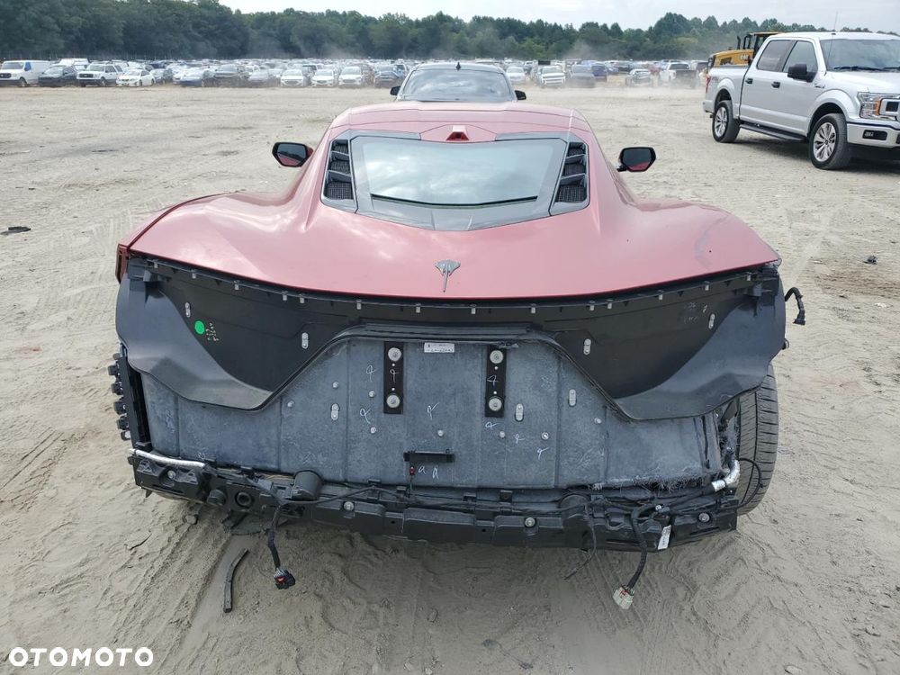 Chevrolet Corvette - 7