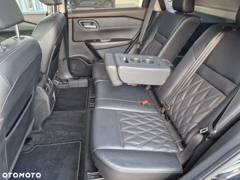 Nissan X-Trail 1.5 VC-T mHEV Tekna 2WD Xtronic - 10