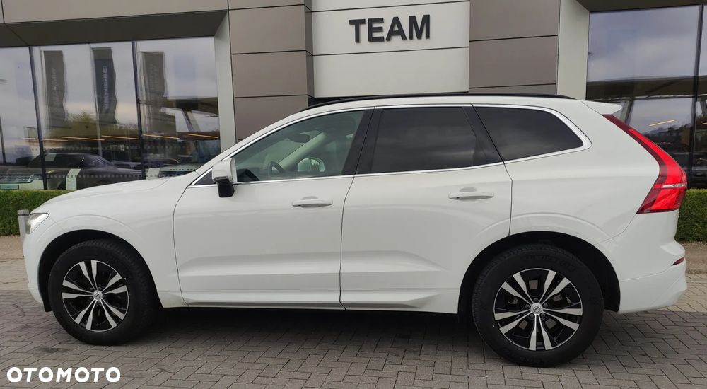 Volvo XC 60 T4 Momentum - 10