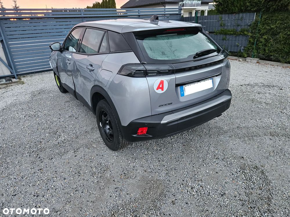 Peugeot 2008 PureTech 100 Style - 4