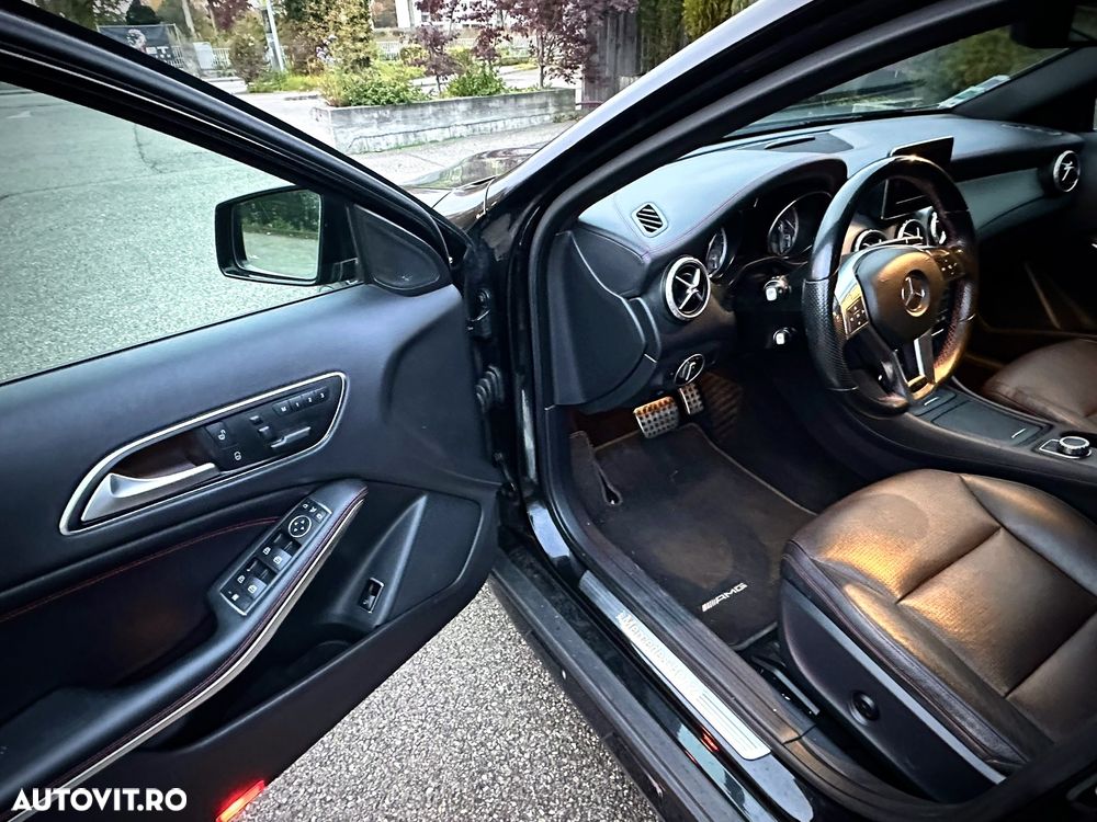 Mercedes-Benz GLA 220 d 4Matic 7G-DCT AMG Line - 11