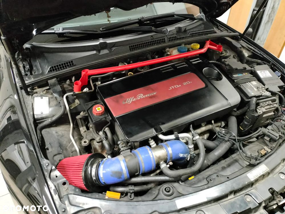 Alfa Romeo 159 2.4JTDM ti - 15