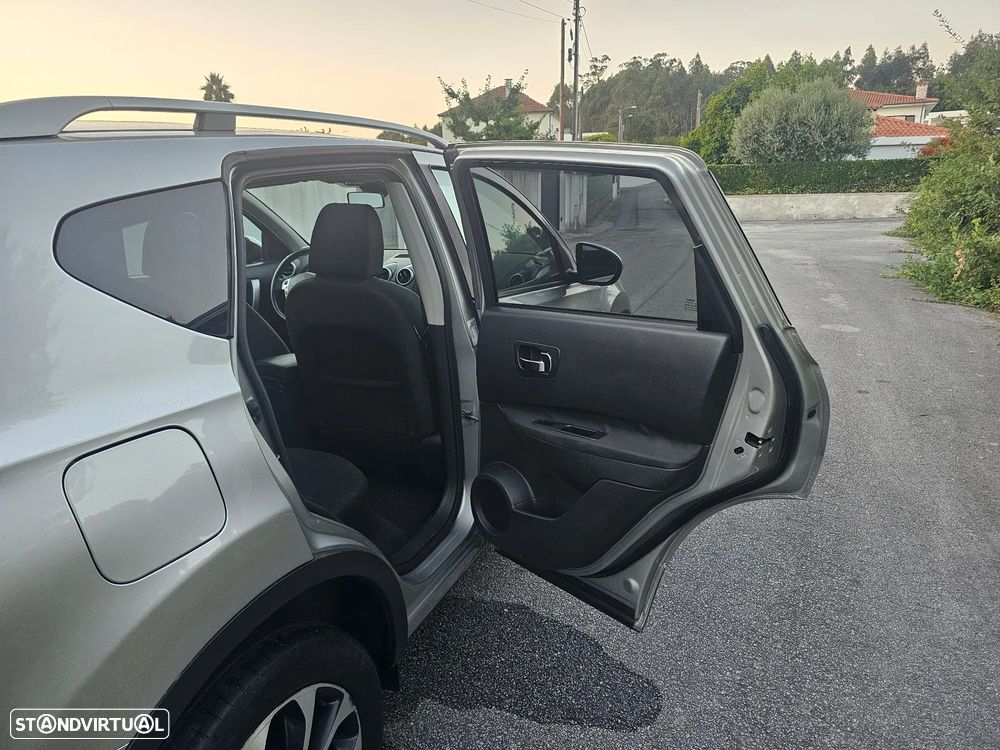 Nissan Qashqai 1.5 dCi Tekna Premium 17 129g - 19