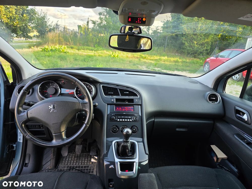 Peugeot 5008 1.6 THP Active 7os - 2