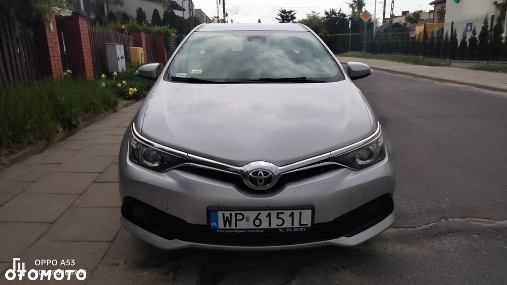 Toyota Auris 1.4 D-4D Active - 3