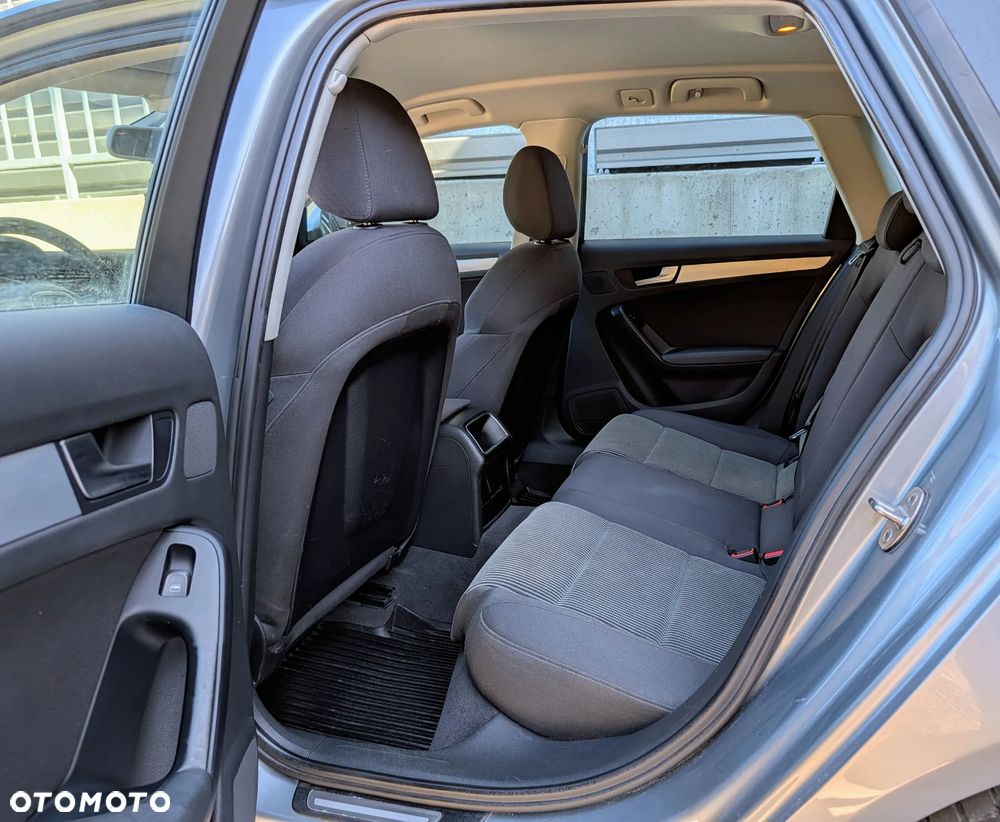 Audi A4 Avant 2.0 TFSI Ambition - 14