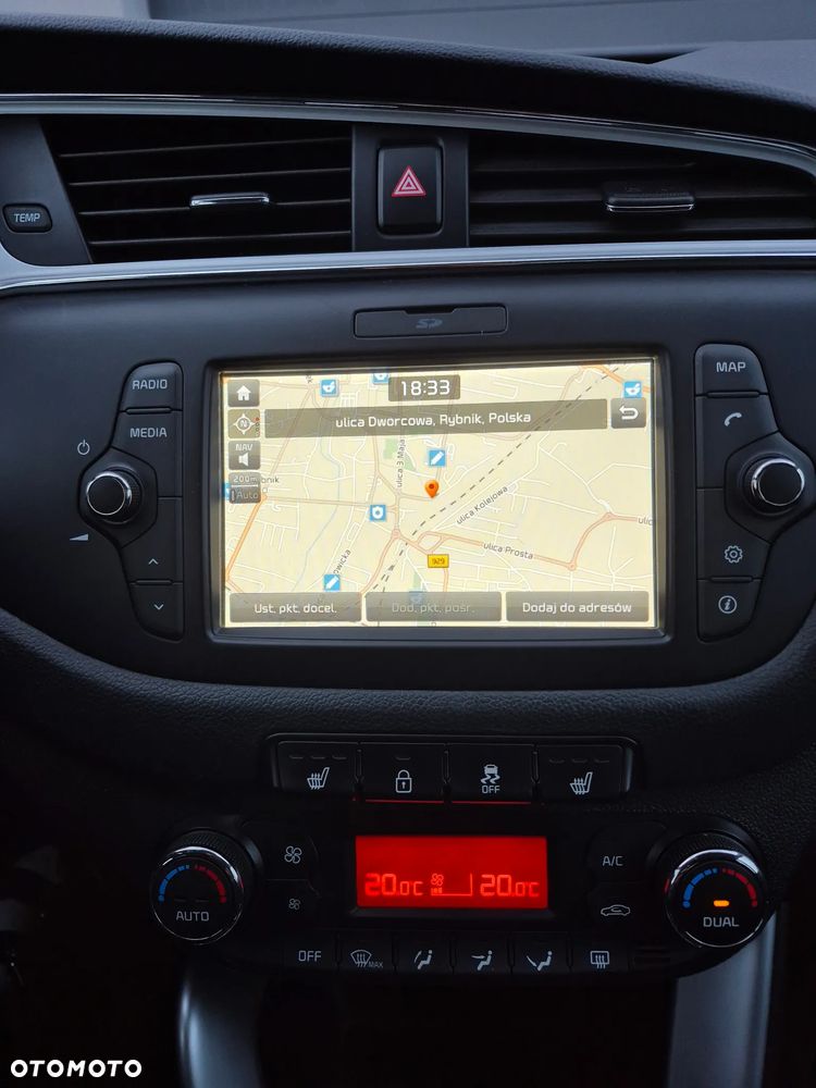 Kia Ceed 1.6 GDI Smart Plus DCT - 28
