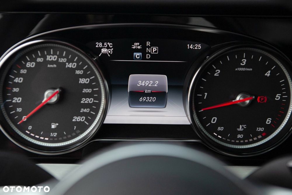 Mercedes-Benz CLS - 40
