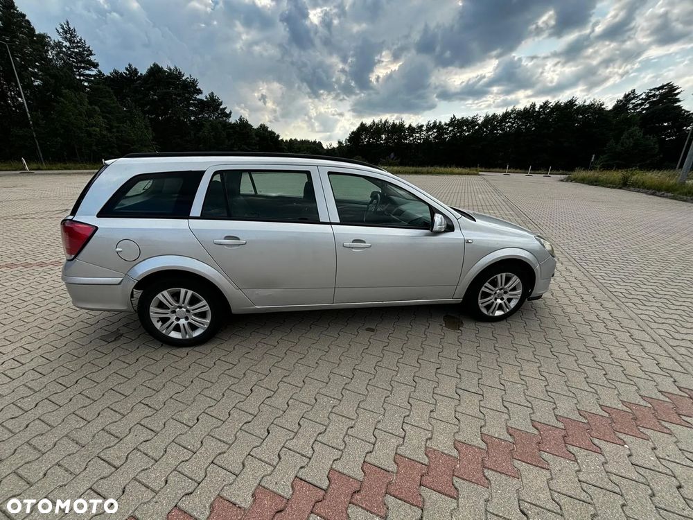 Opel Astra 1.7 CDTI Enjoy - 4