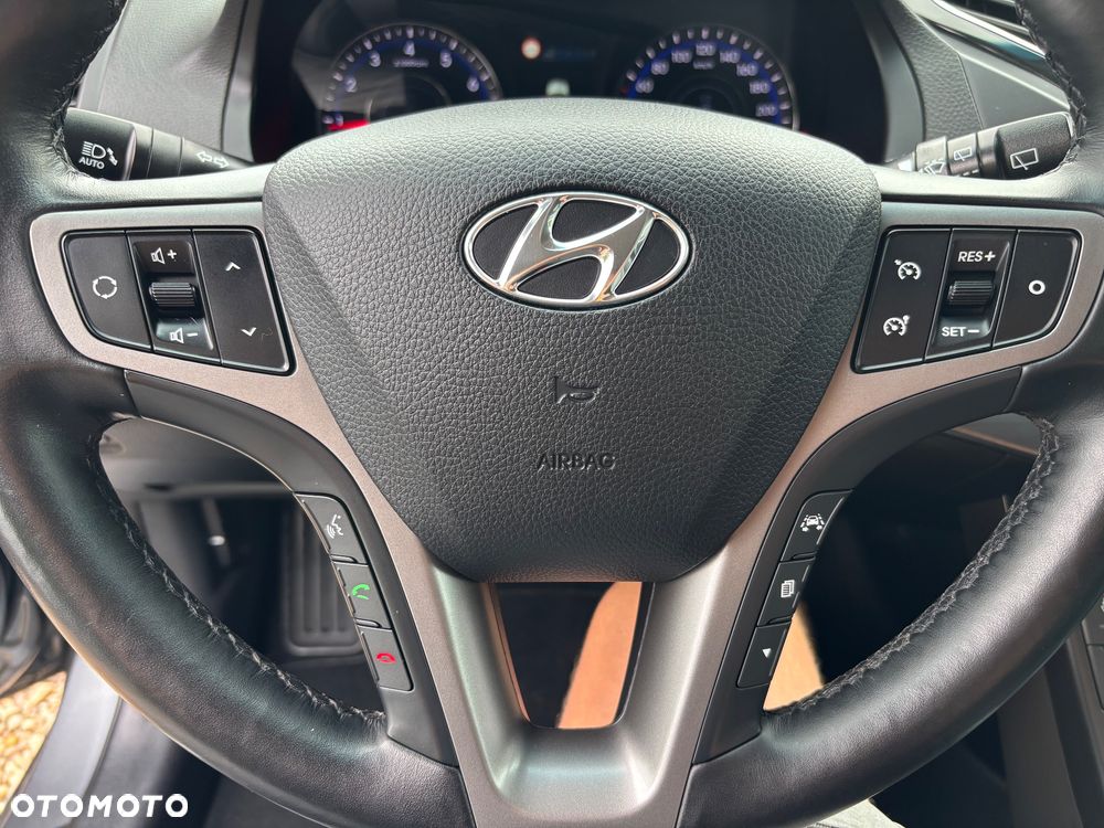 Hyundai i40 Kombi 2.0 Premium - 35