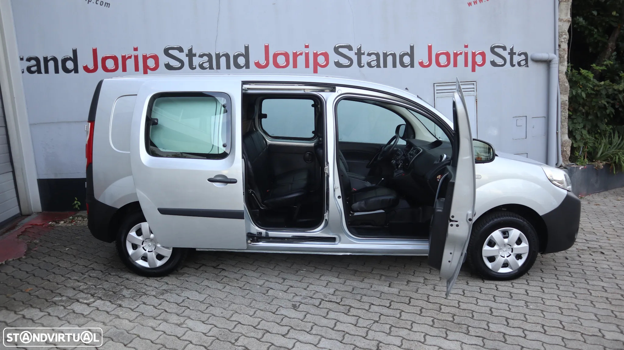 Renault Kangoo 1.5 dCI Blue 115 Maxi 4 lugares - 3