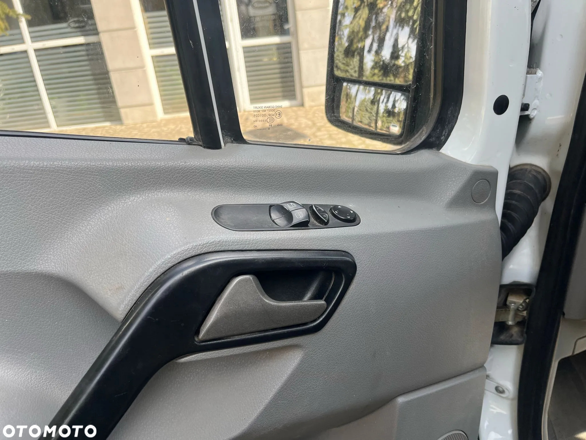 Mercedes-Benz Sprinter - 17