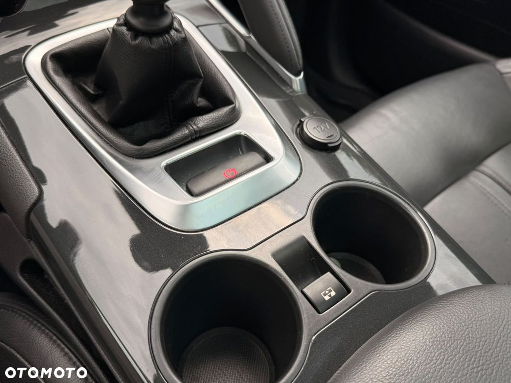 Peugeot 3008 1.2 PureTech Active - 20
