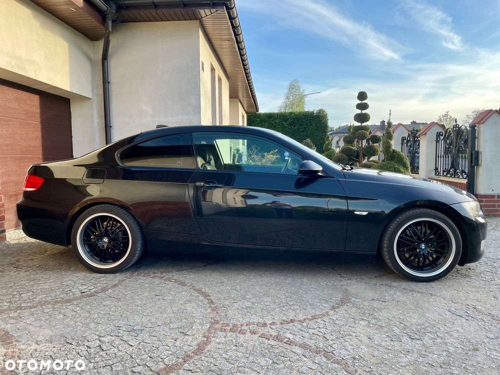 BMW Seria 3 320d - 10