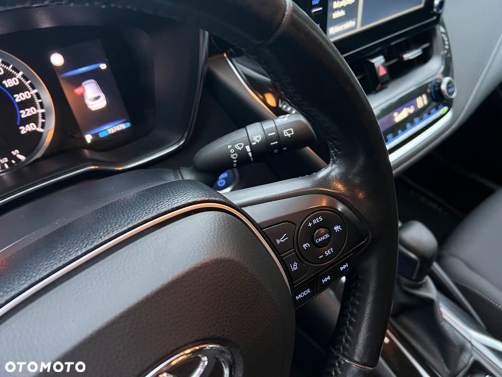 Toyota Corolla 1.8 Hybrid GPF Comfort - 13