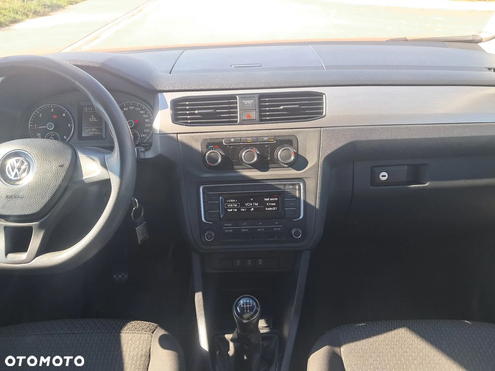 Volkswagen Caddy - 17