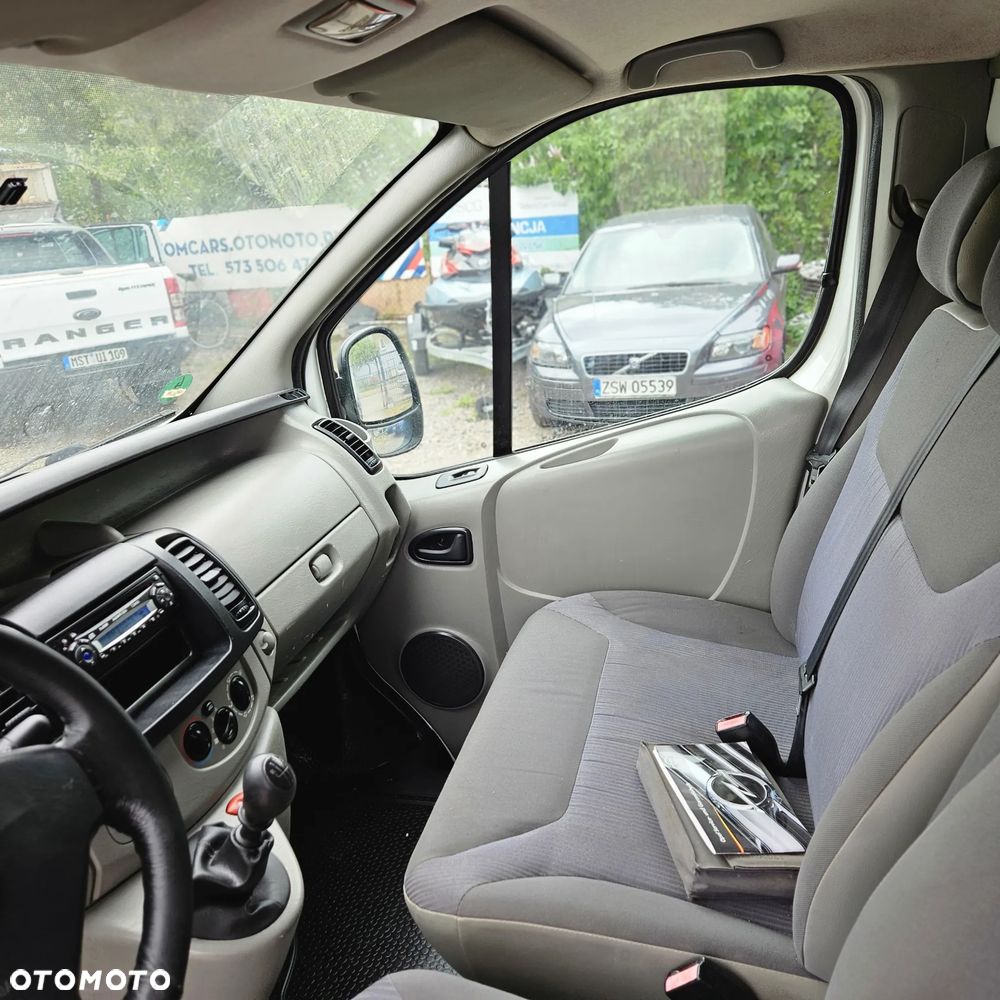 Renault Trafic - 11