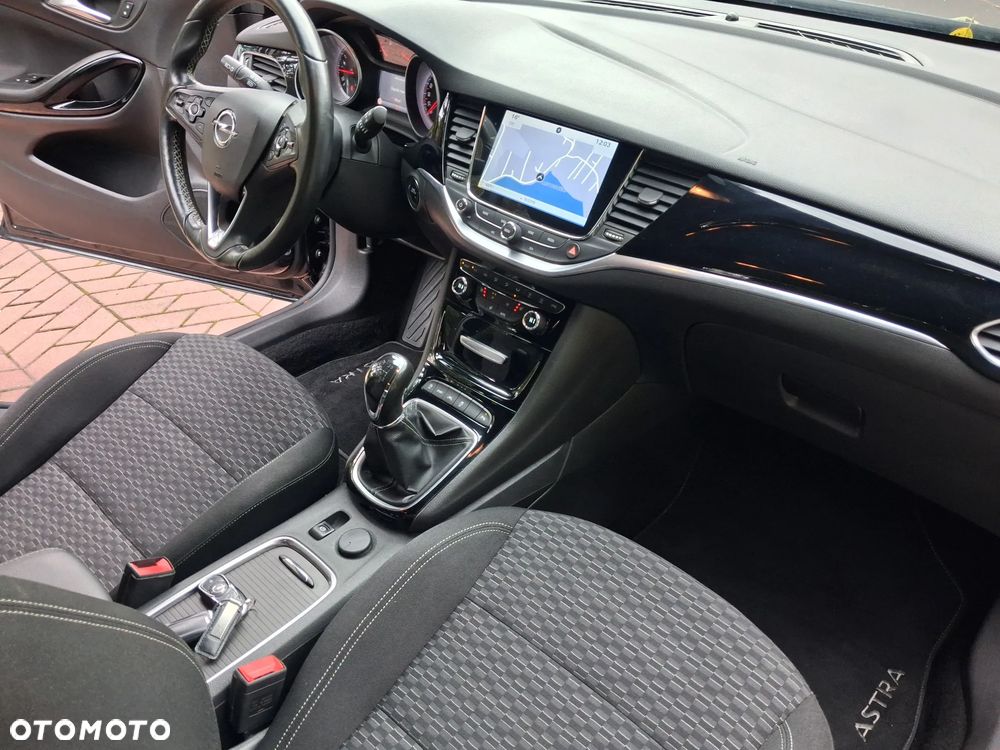 Opel Astra 1.4 Turbo Start/Stop Dynamic - 18