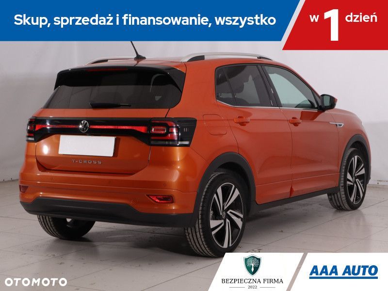 Volkswagen T-Cross - 7