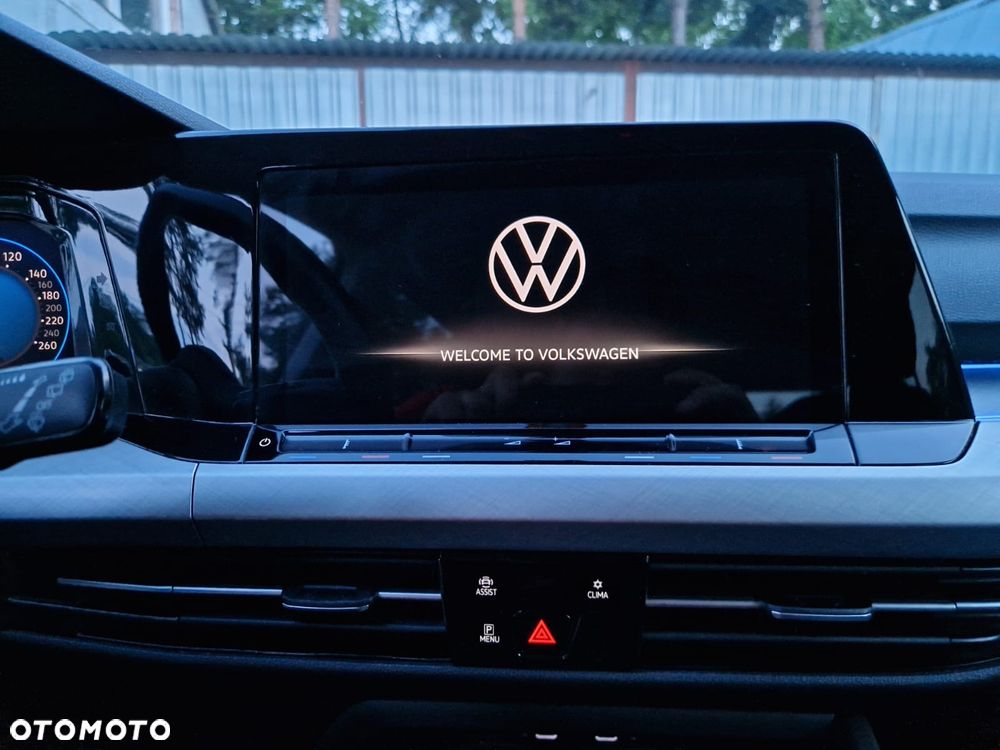 Volkswagen Golf - 27