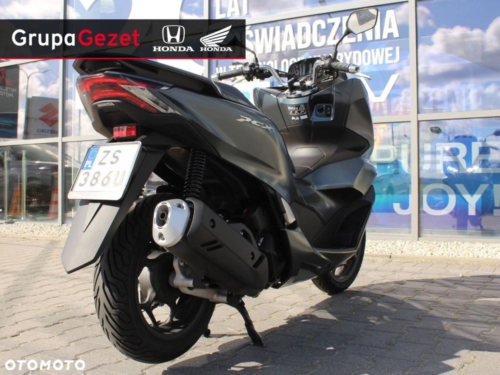 Honda PCX - 11