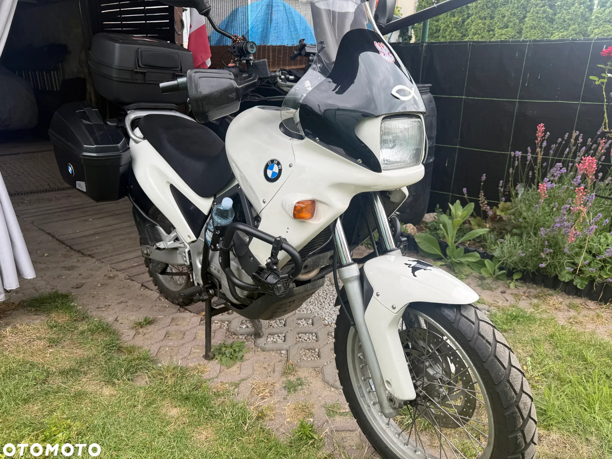 BMW F - 14