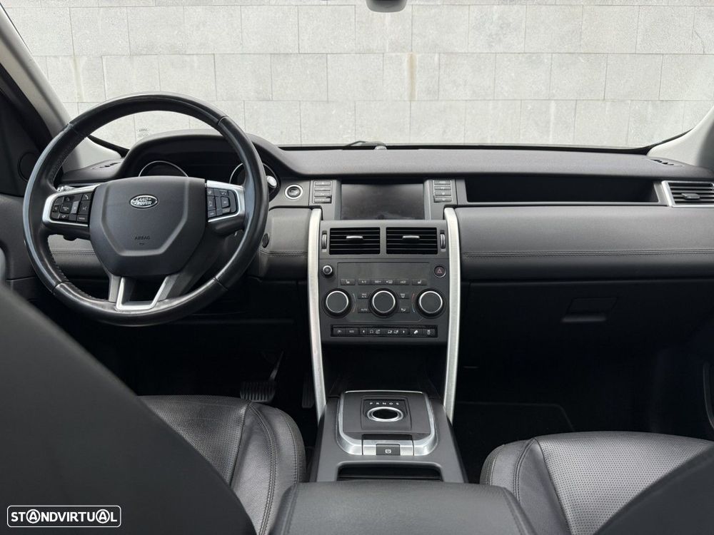 Land Rover Discovery 2.0 TD4 HSE Luxury Auto - 7
