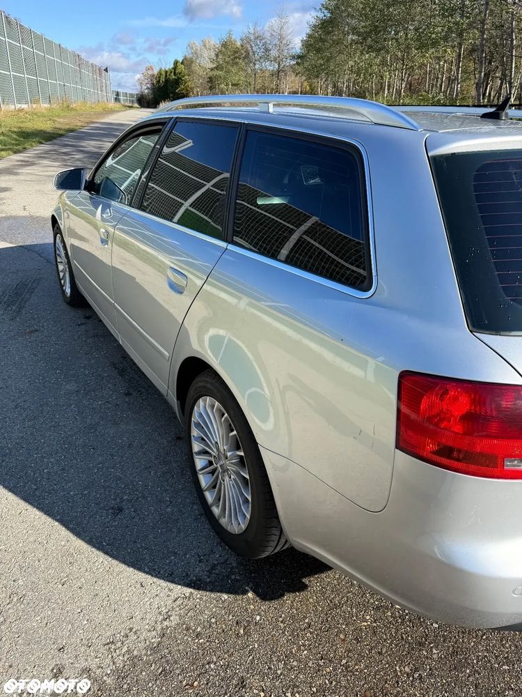 Audi A4 Avant - 10