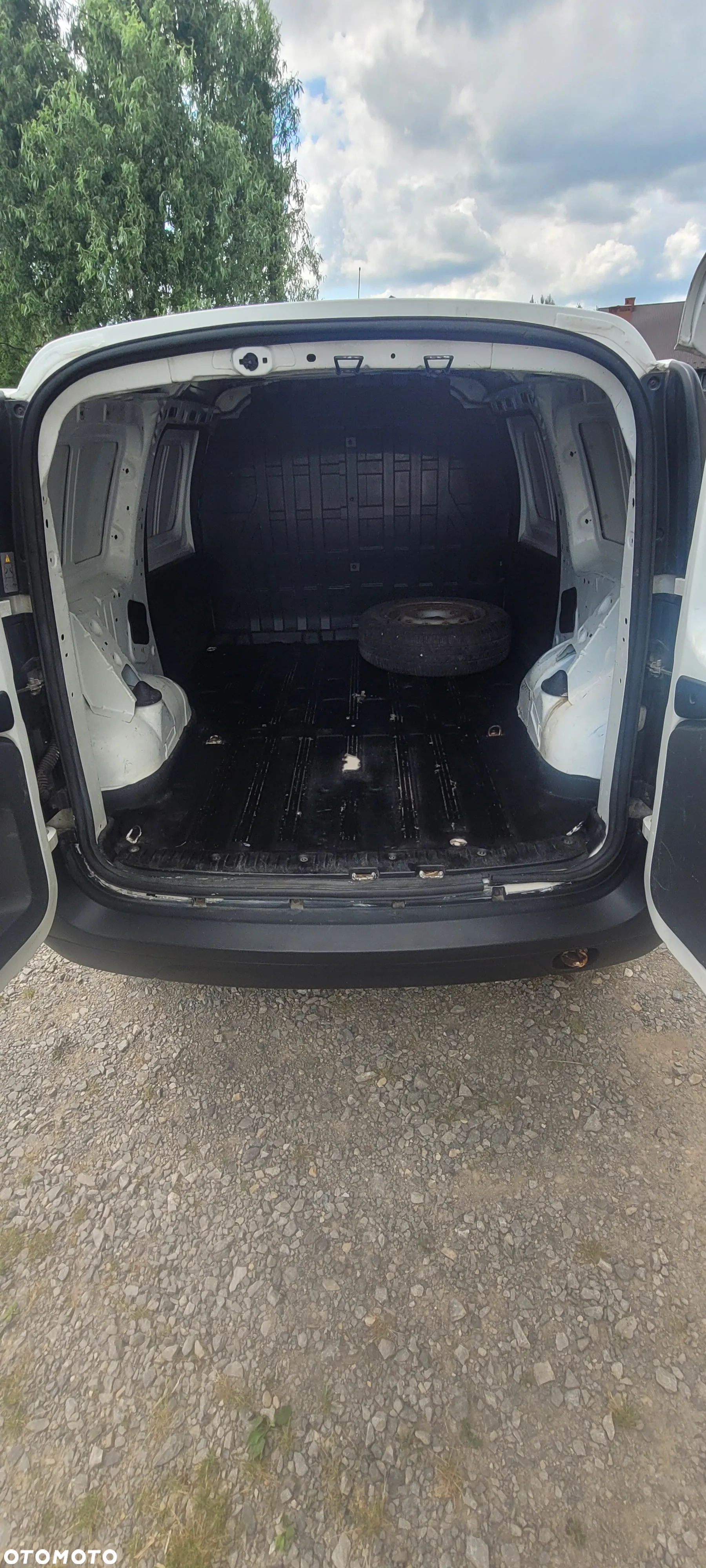 Dacia Logan - 6