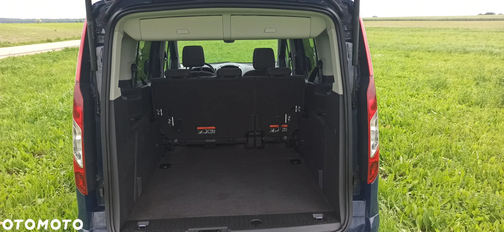 Ford Tourneo Connect Grand 1.6 TDCi Trend - 20