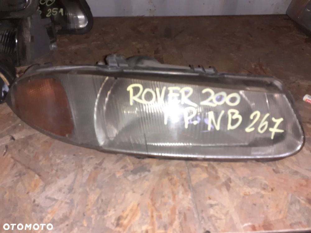 Reflektor PRAWY PRAWA LAMPA PRZÓD ROVER 200