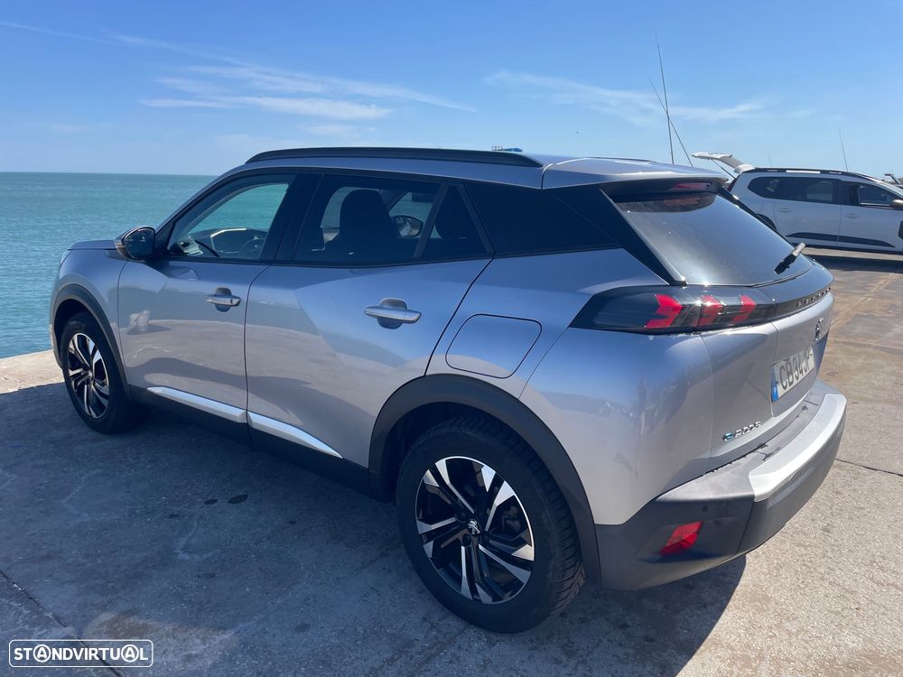 Peugeot e-2008 50 kWh Allure Pack - 3
