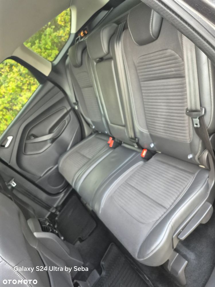 Ford Kuga 2.0 TDCi 4x4 Titanium - 17