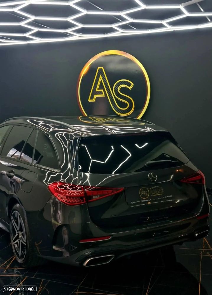 Mercedes-Benz C 300 - 32