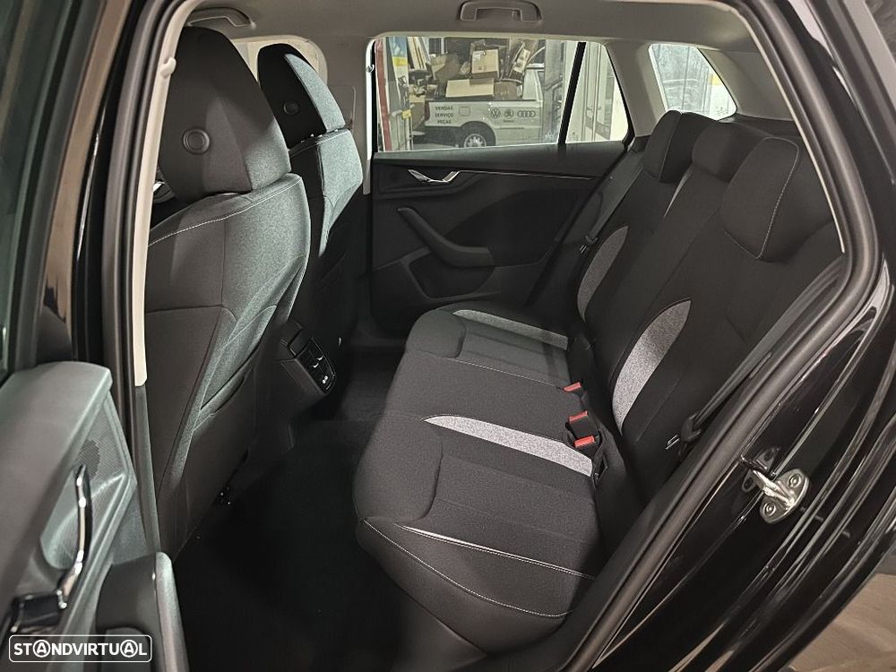 Skoda Kamiq 1.0 TSI Selection DSG - 13