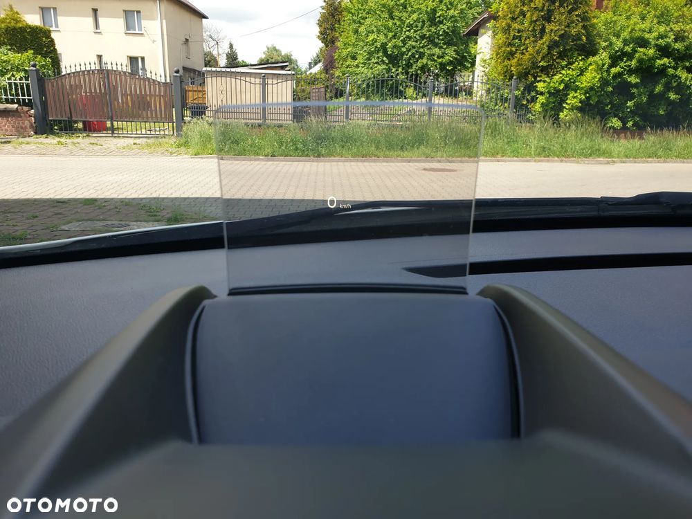 Peugeot 3008 HDi 150 Allure - 26