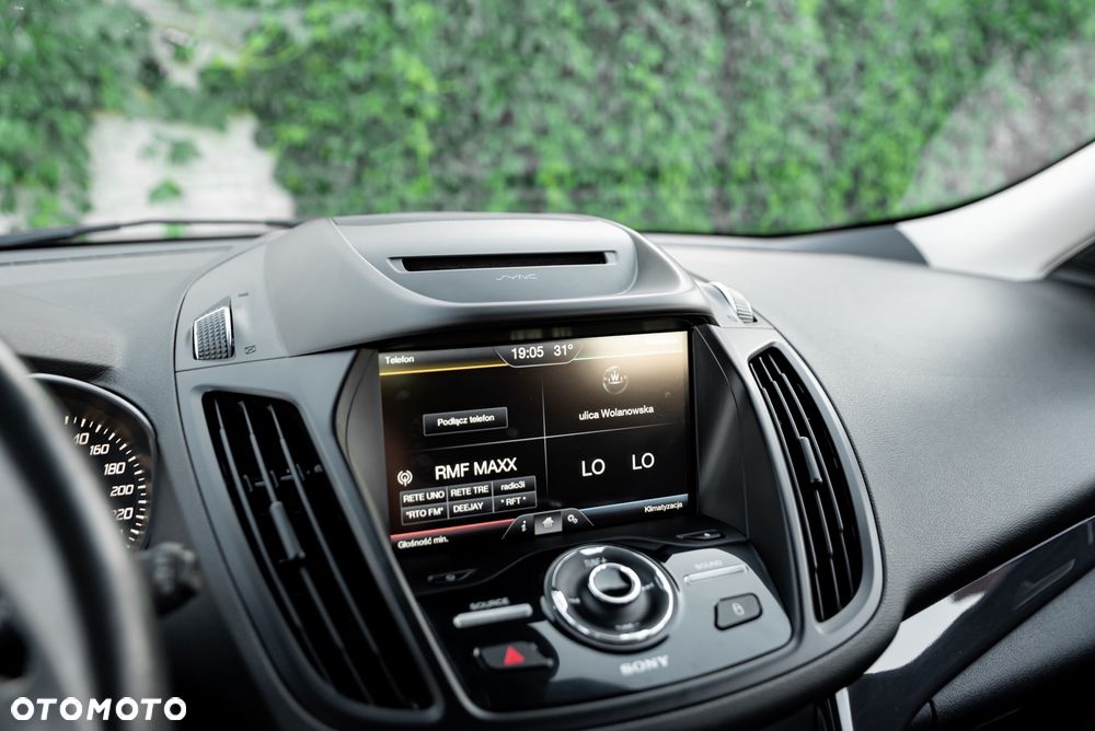 Ford Kuga - 30