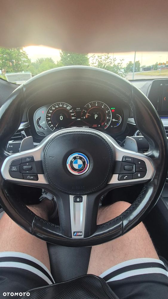BMW 6GT 630i - 10