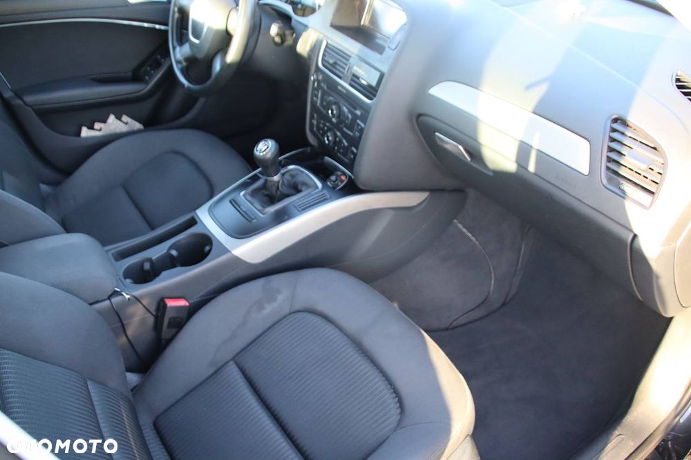 Audi A4 Limousine - 24