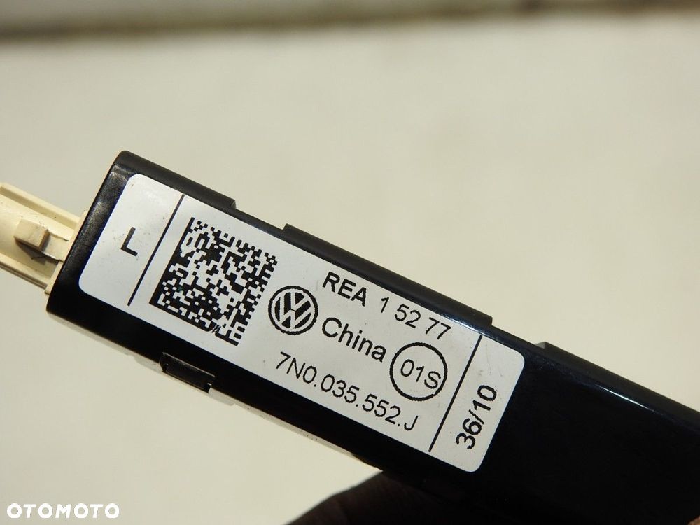 WZMACNIACZ ANTENY VW SHARAN II 7N0035552J - 8