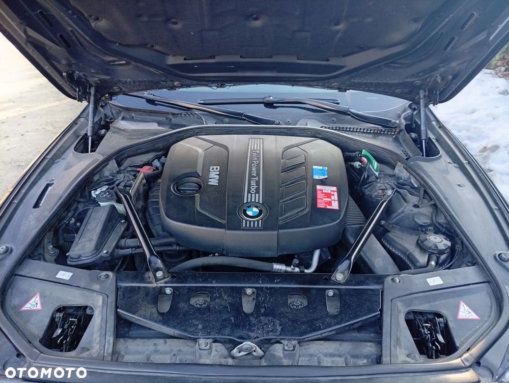 BMW Seria 5 525d xDrive Sport-Aut Modern Line - 27