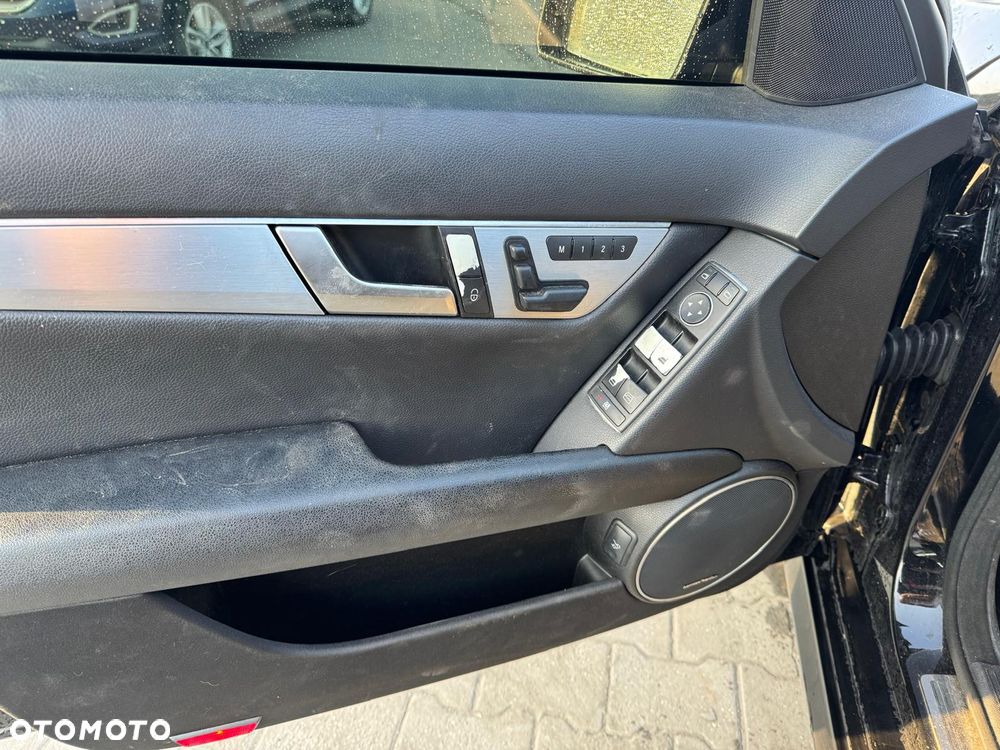 Mercedes-Benz Klasa C - 11