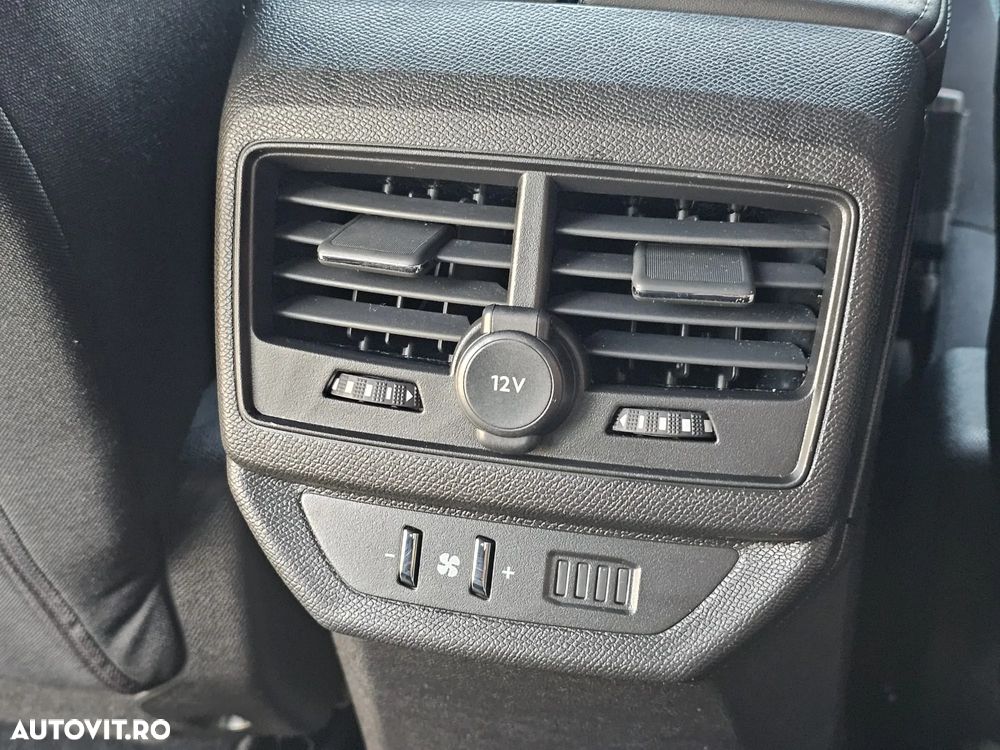 Peugeot 5008 PureTech 130 EAT8 Stop & Start Allure Pack - 34