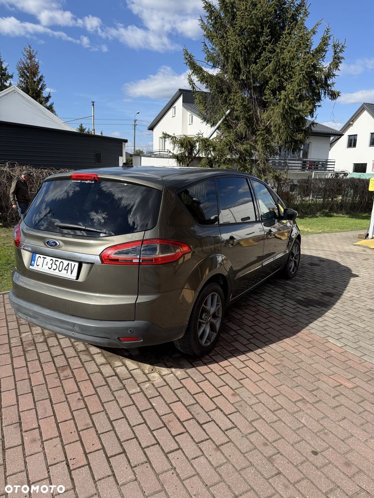 Ford S-Max - 4