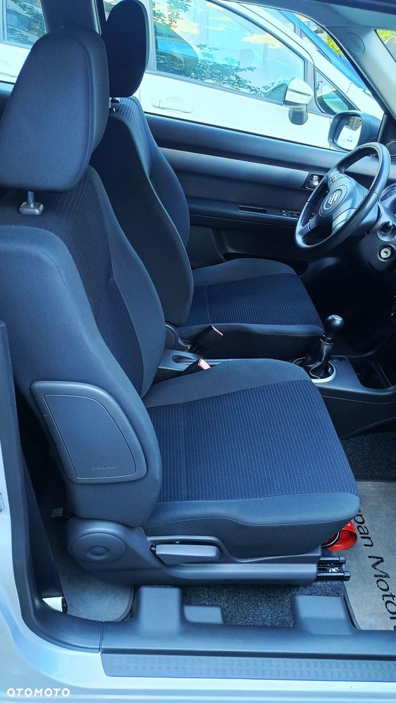 Suzuki Swift 1.3 GLX / Comfort - 10