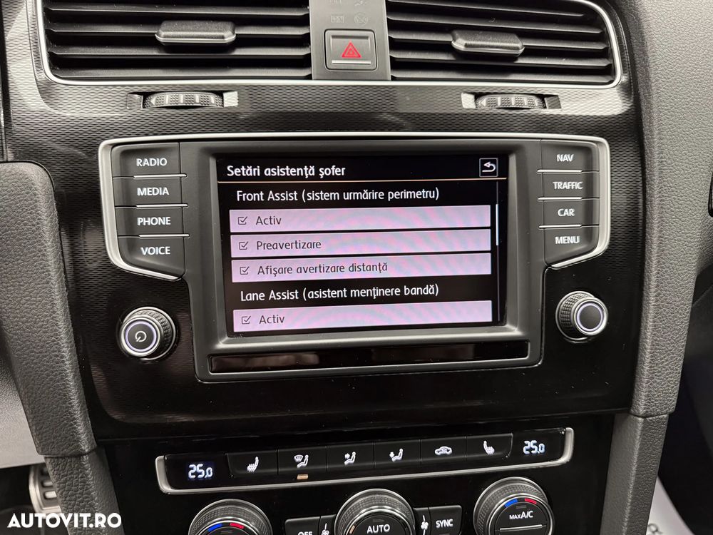 Volkswagen Golf GTD BlueMotion Technology - 32