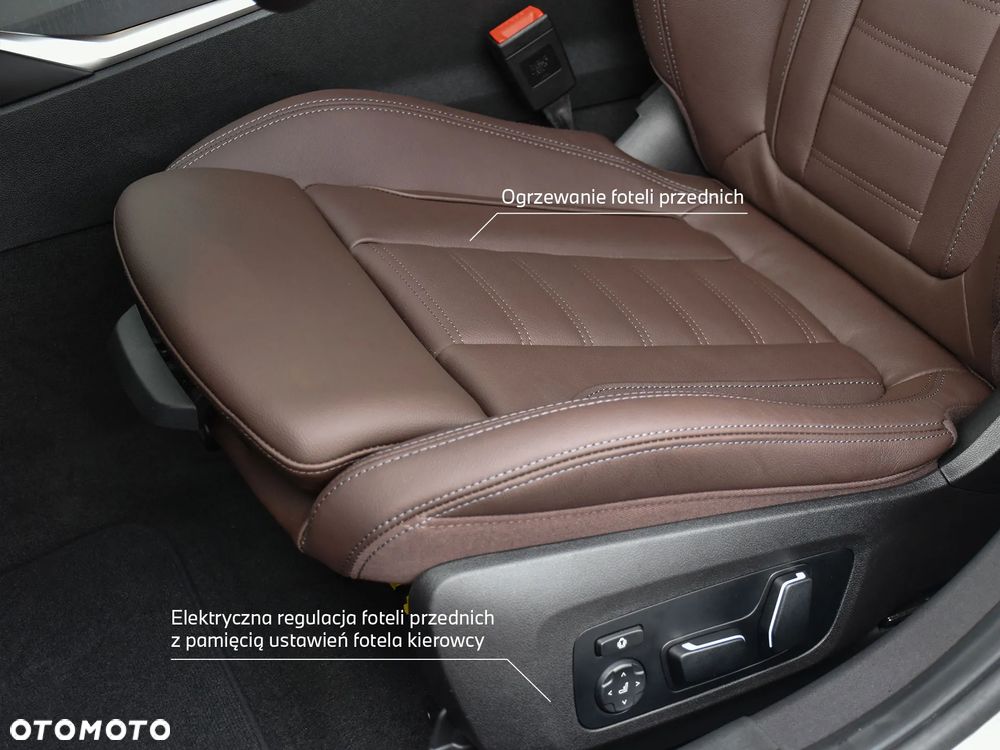 BMW Seria 3 330i M Sport - 25