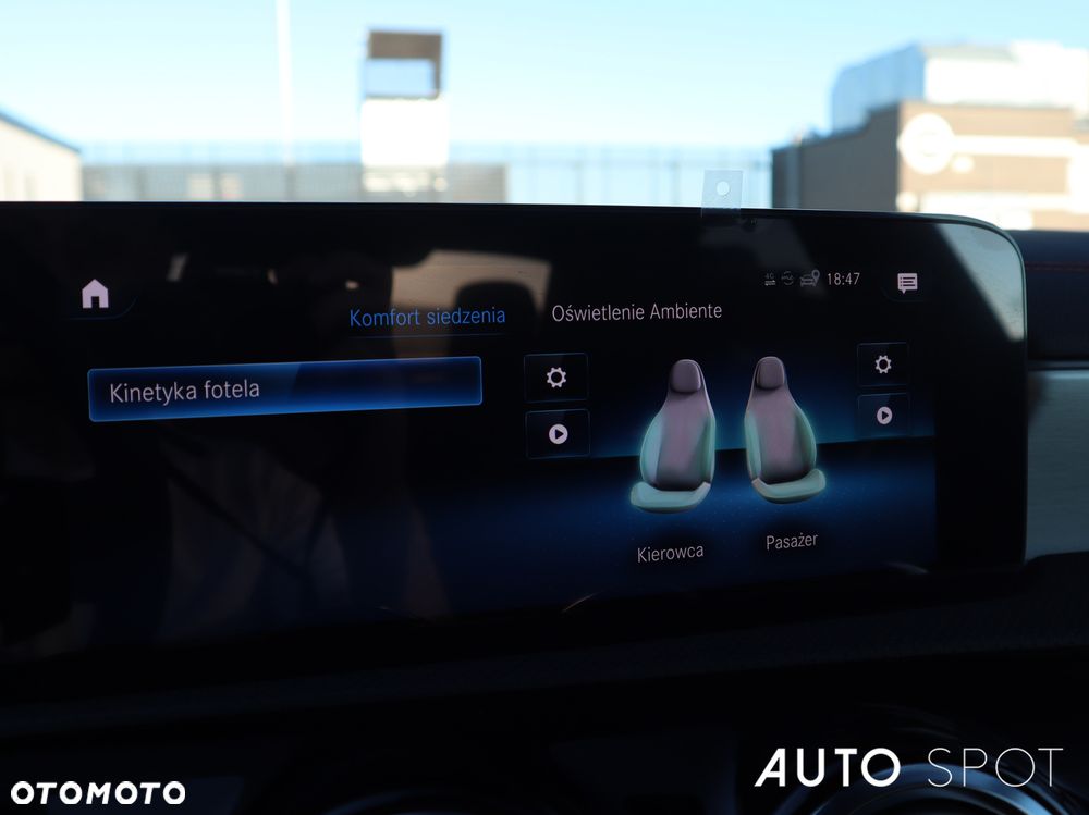 Mercedes-Benz CLA 250 4-Matic AMG Line 7G-DCT - 29