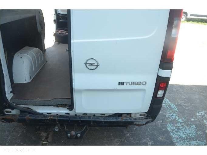 Opel Vivaro - 17
