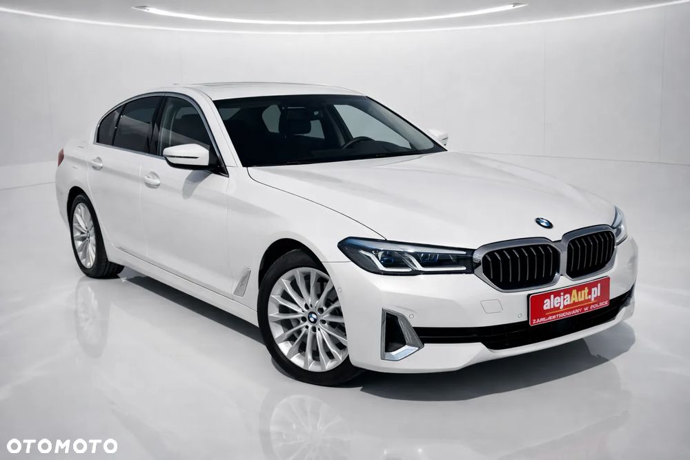 BMW Seria 5 520i Sport Line - 1